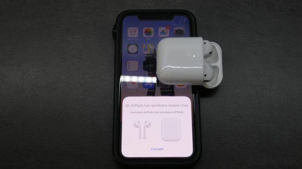 Recensione: Il clone 1:1 delle AirPods 2 con chip W1 e ricarica wireless 11