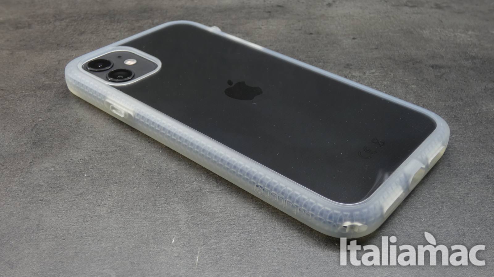 Catalyst Impact Protection Case per iPhone 11 resiste alle cadute da 3 metri 8
