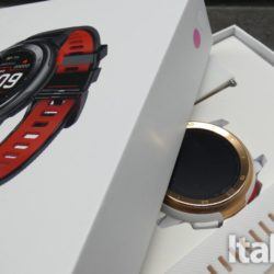 NO.1 DT68: Lo smartwatch impermeabile con ECG e Gorilla Glass 3