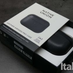 Native Union: L'elegante custodia protettiva in pelle per AirPods Pro 5