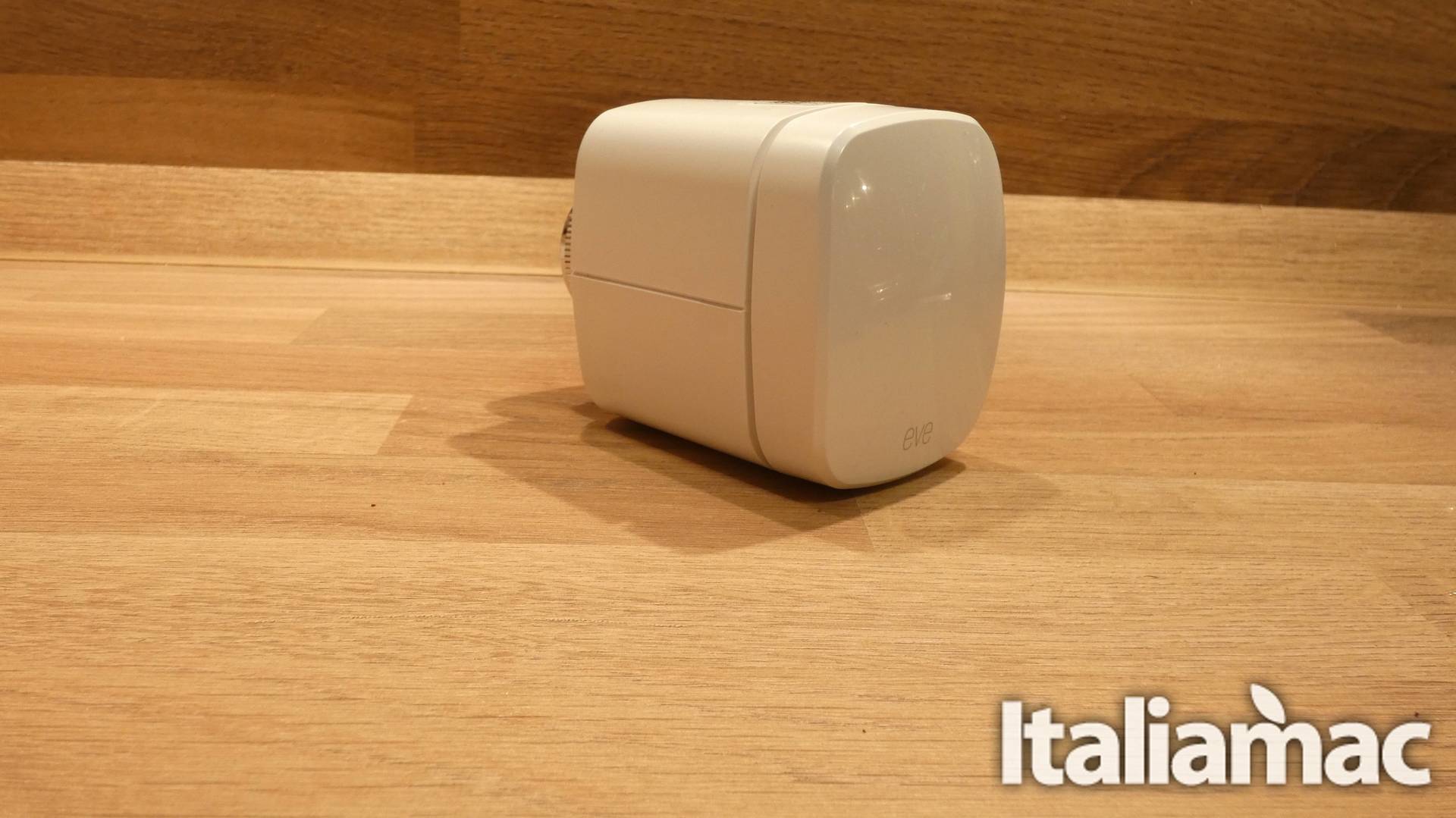 Eve Thermo: Valvola termostatica intelligente HomeKit 8