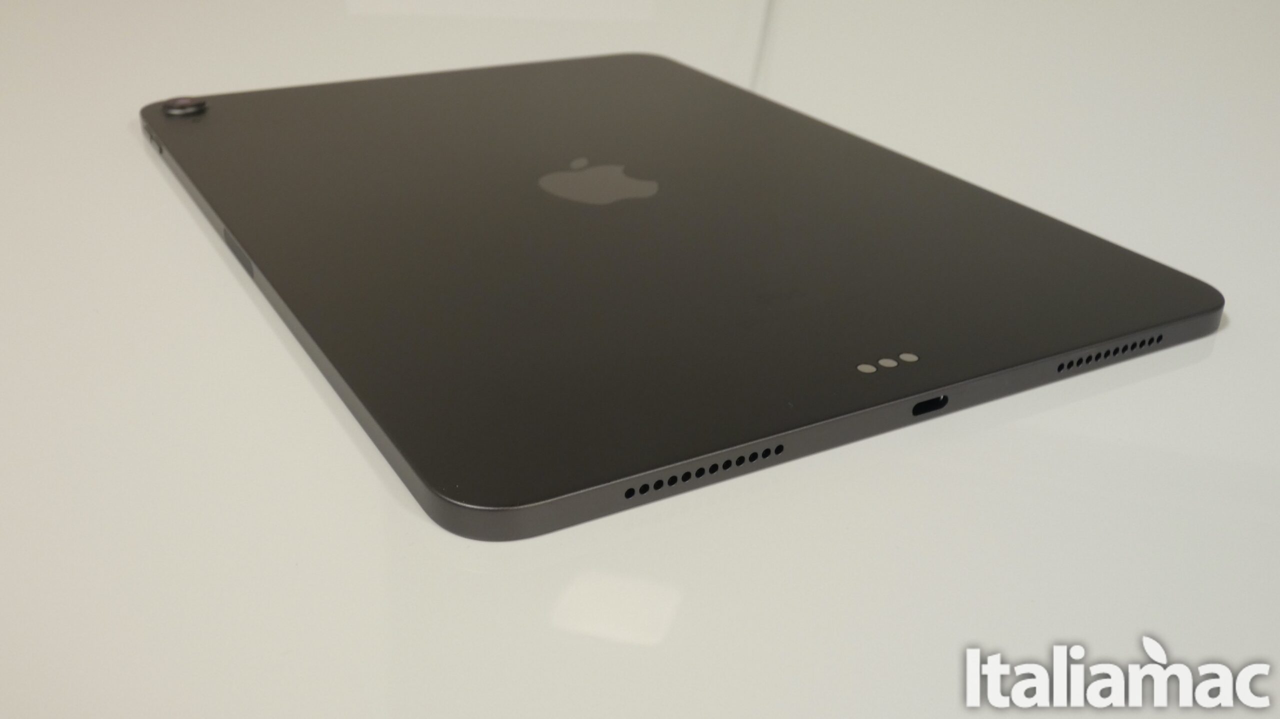 Unboxing iPad Air 2020 6