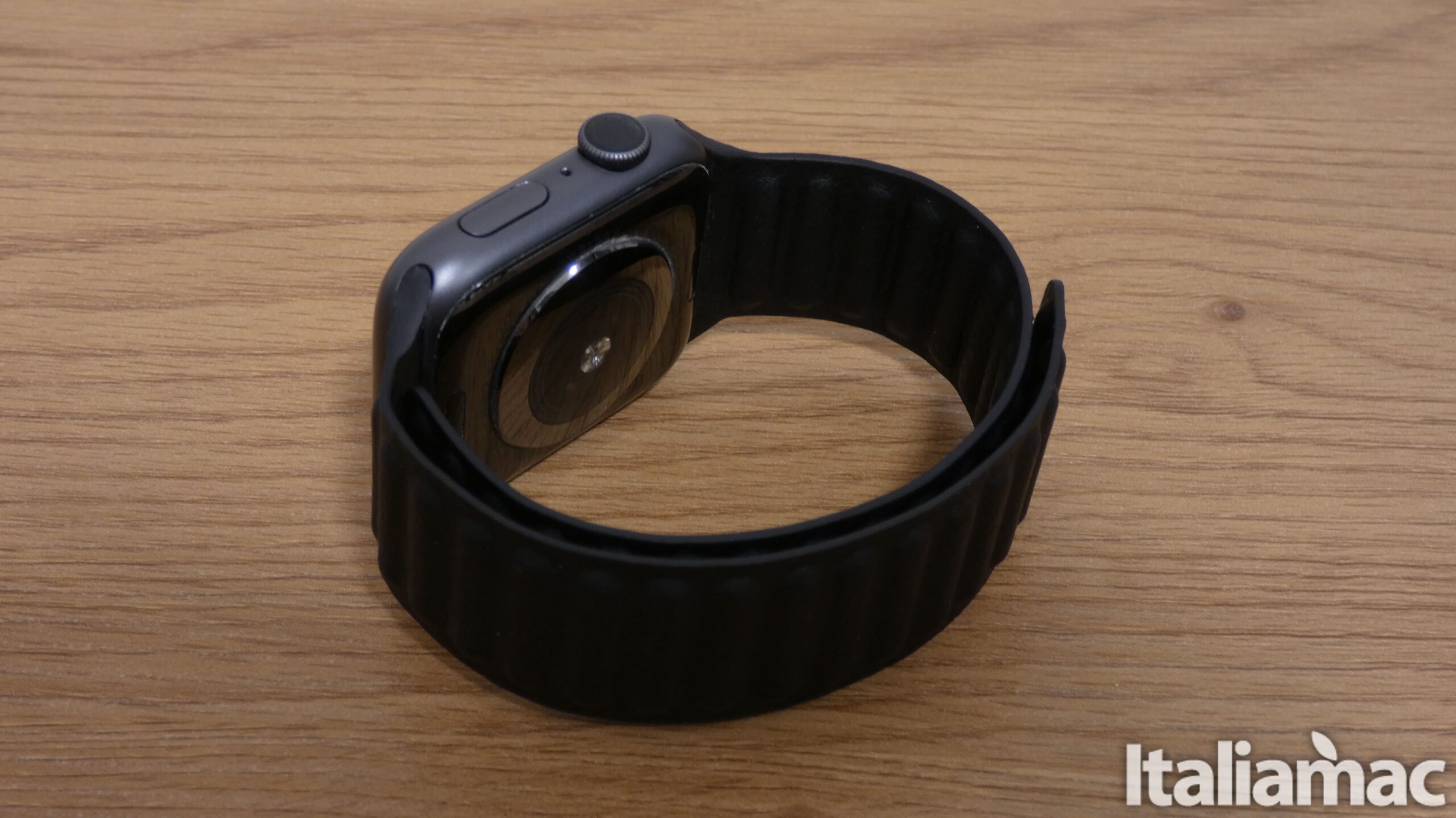 Link e Loop: I cinturini magnetici di CXSBands 5