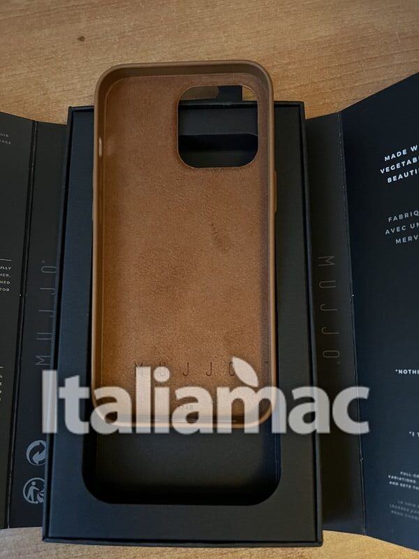 Cover Mujjo per iPhone 13 Pro: eleganza e protezione 1