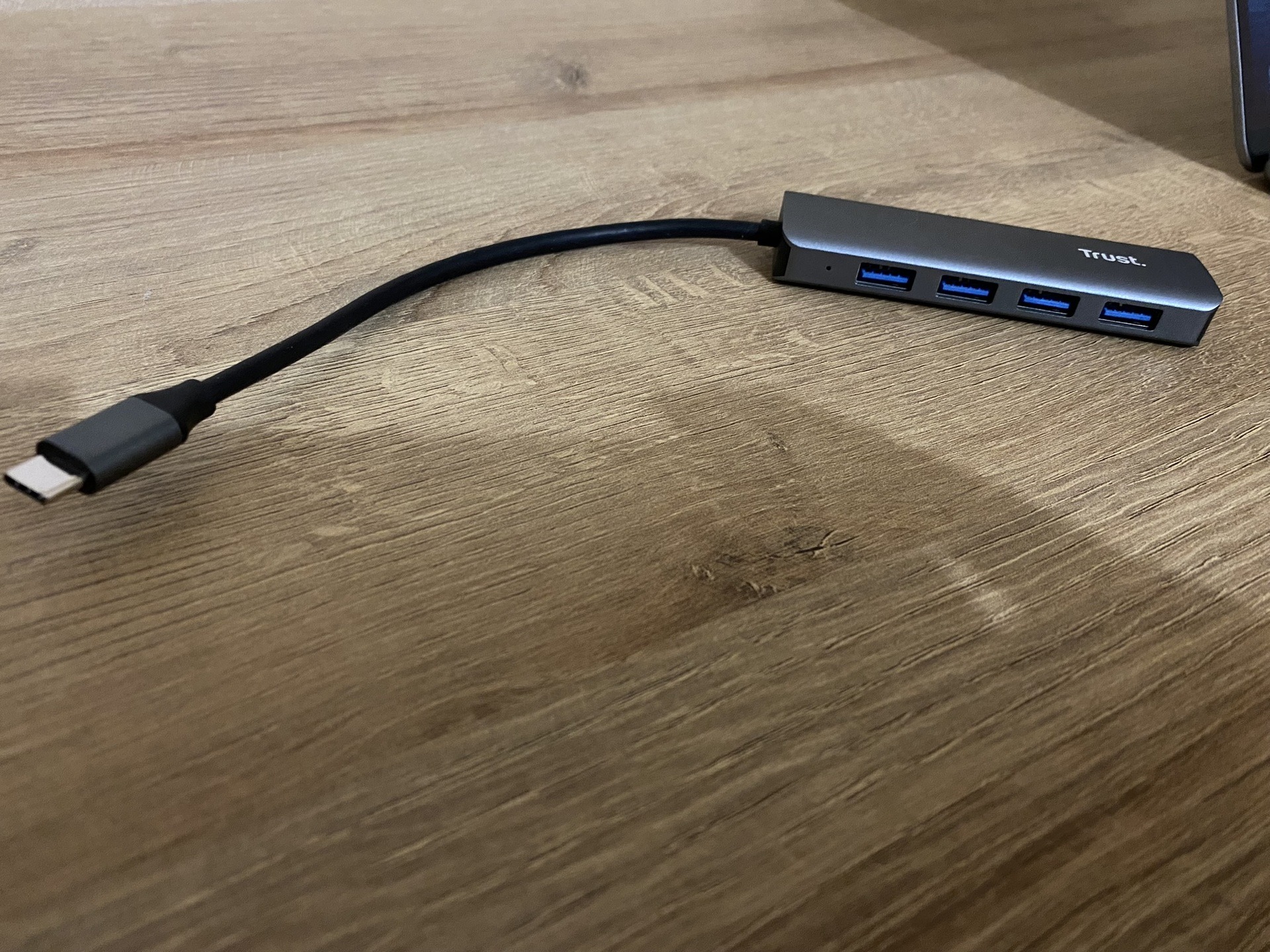 Mini recensione Hub da USB-C a USB-A 3.2 Trust Halyx 2