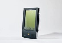 Oggi, 25 anni fa, Apple ha interrotto la produzione del Newton