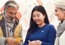 Quante ore hanno lavorato i dipendenti Apple per rendere l’azienda quello che è