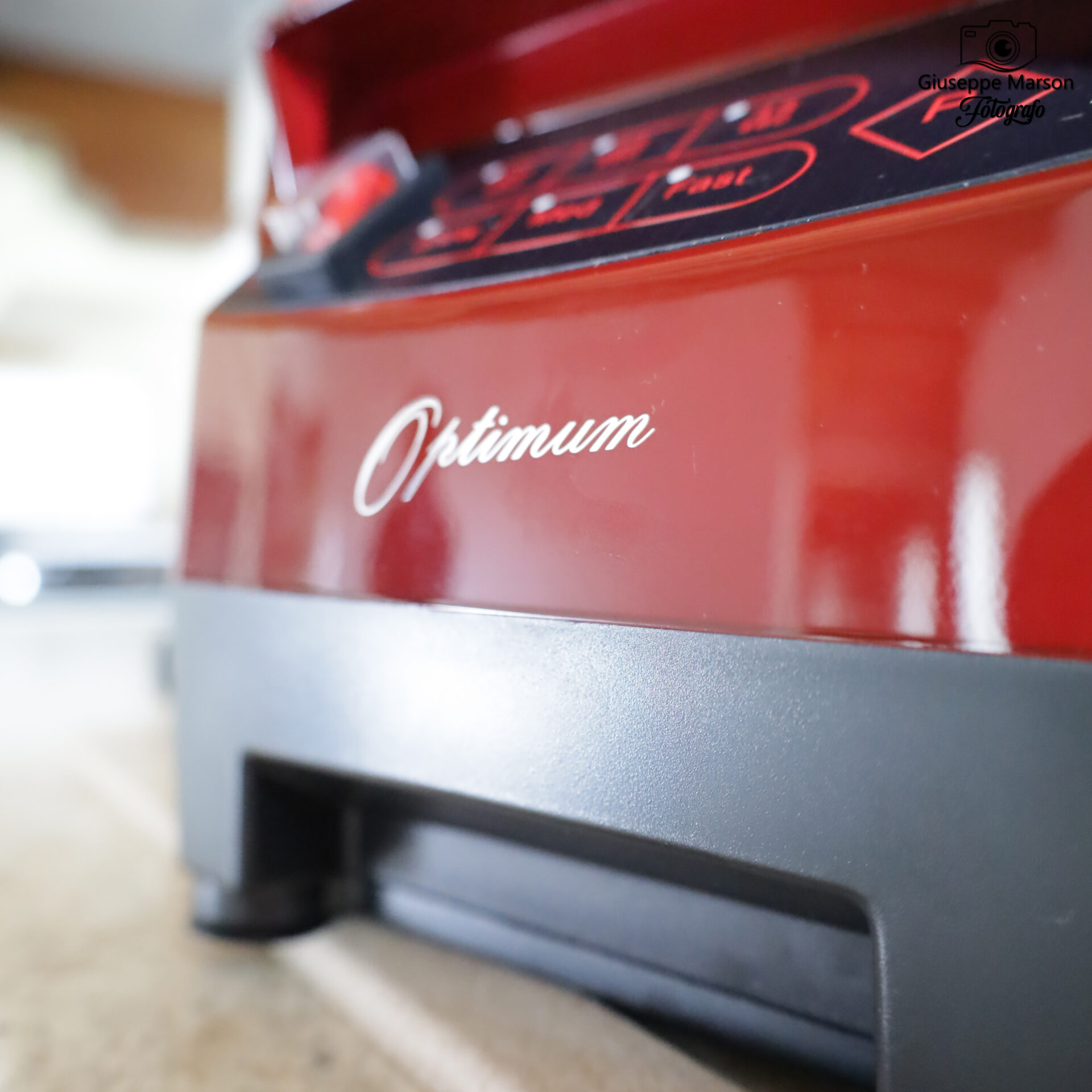L'Optimum 9200A (2^ Gen): l'iPhone della cucina - Una recensione tecnologica 9 L'Optimum 9200A (2^ Gen): l'iPhone della cucina - Una recensione tecnologica 9