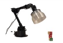 Apple sta lavorando a un robot domestico dal design a lampada?
