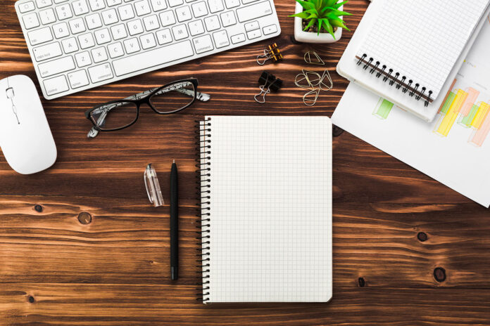 Quattro-parole-nuove-digitali-neologismi-gabriele-gobbo